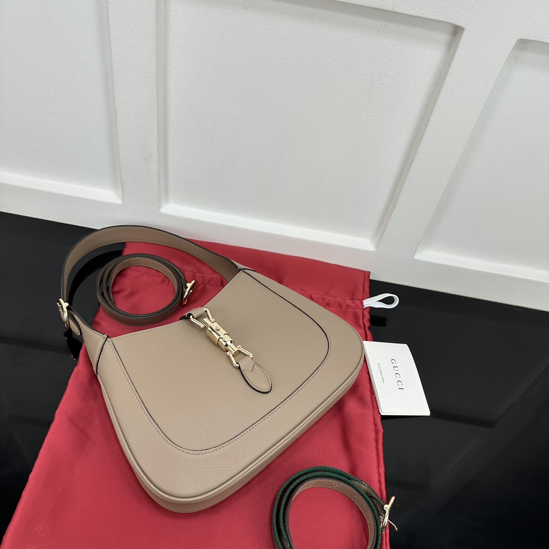 Gucci Hobo Bags